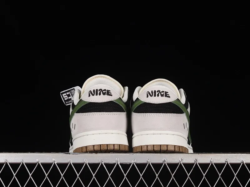 All categories Nk SB Dunk series Nk SB Dunk Low low-top sneakers Nk SB Dunk Low "85" black, gray and green double hook SB low-top sports and leisure sneakers DO9457-124